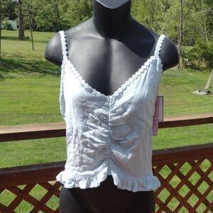 Crave Fame Light Blue Daisy Crop Tank Top with Size Large